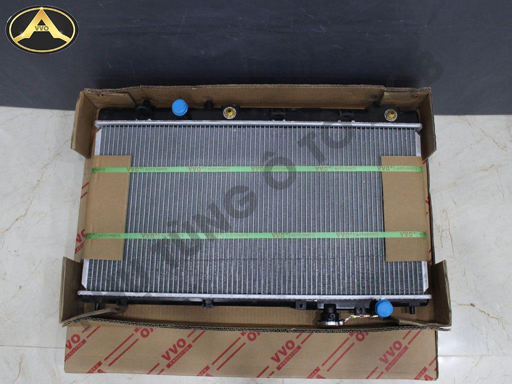 Két nước Mazda Premacy, 1999-2006, số tự động