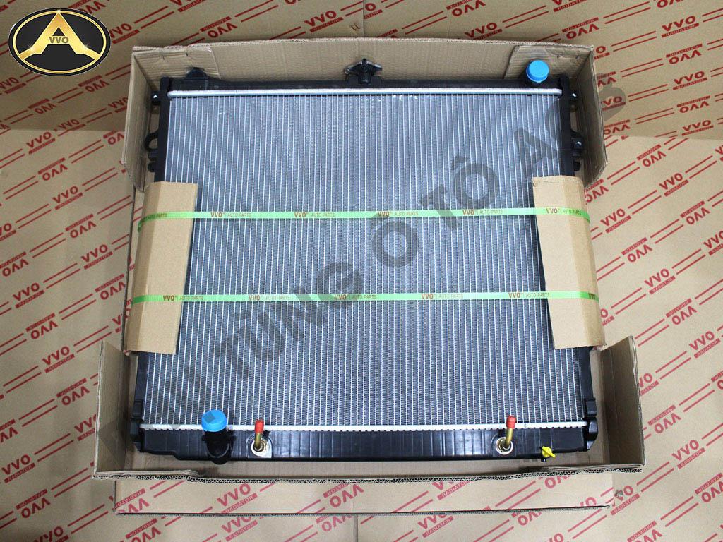 Két nước Toyota Land Cruiser, GRJ200, 2008-2013, số tự động, loại dày